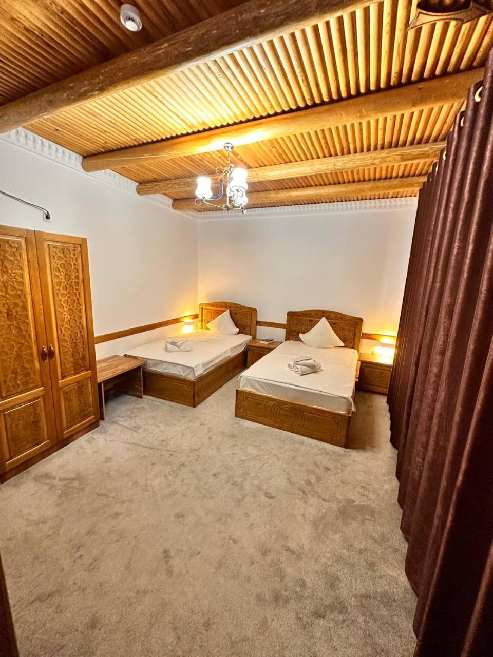 Munis Hotel Bukhara Exterior photo