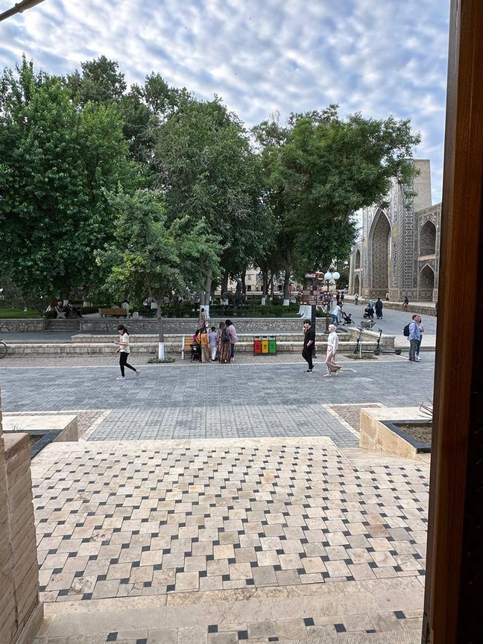Munis Hotel Bukhara Exterior photo