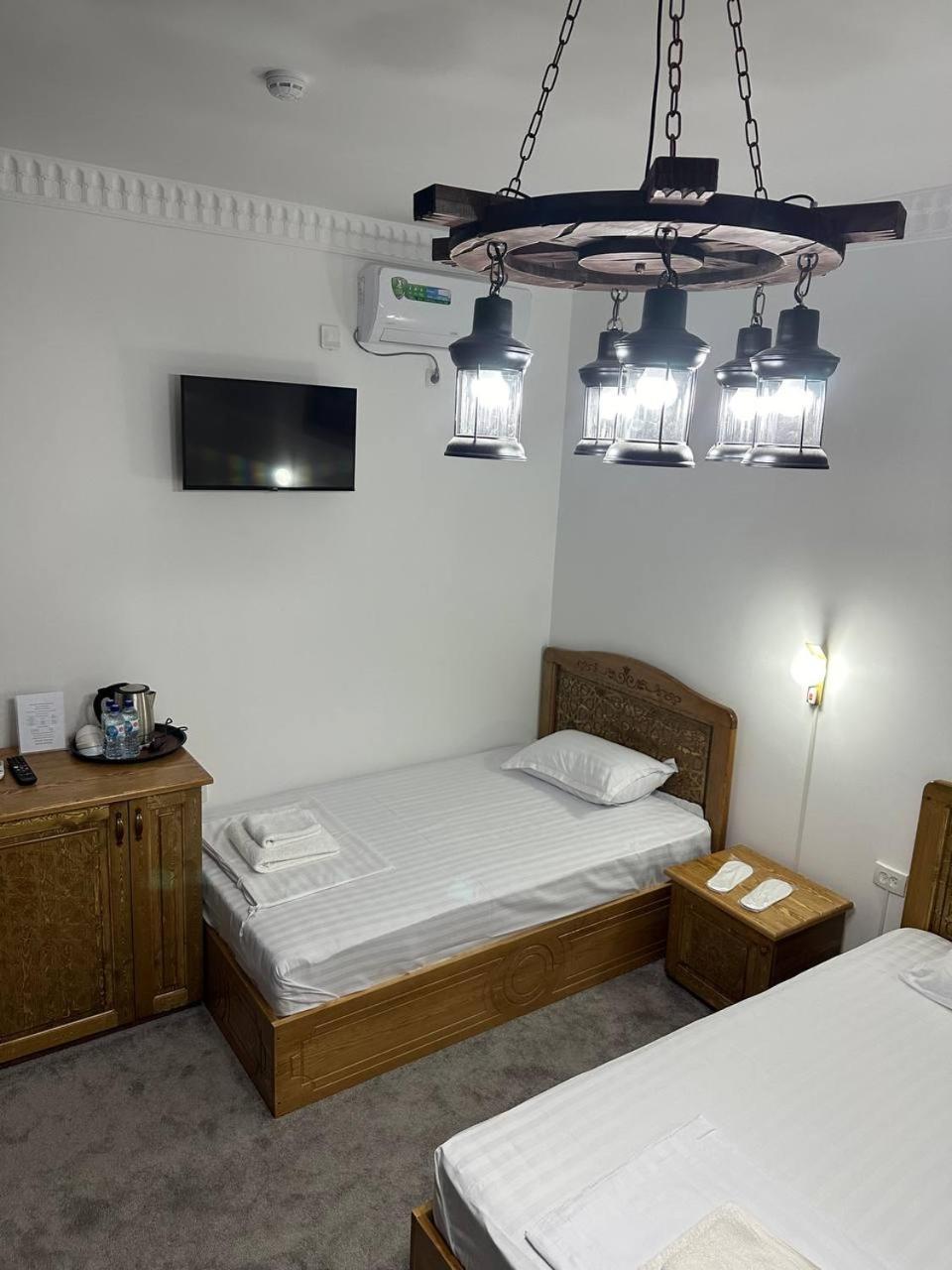 Munis Hotel Bukhara Exterior photo