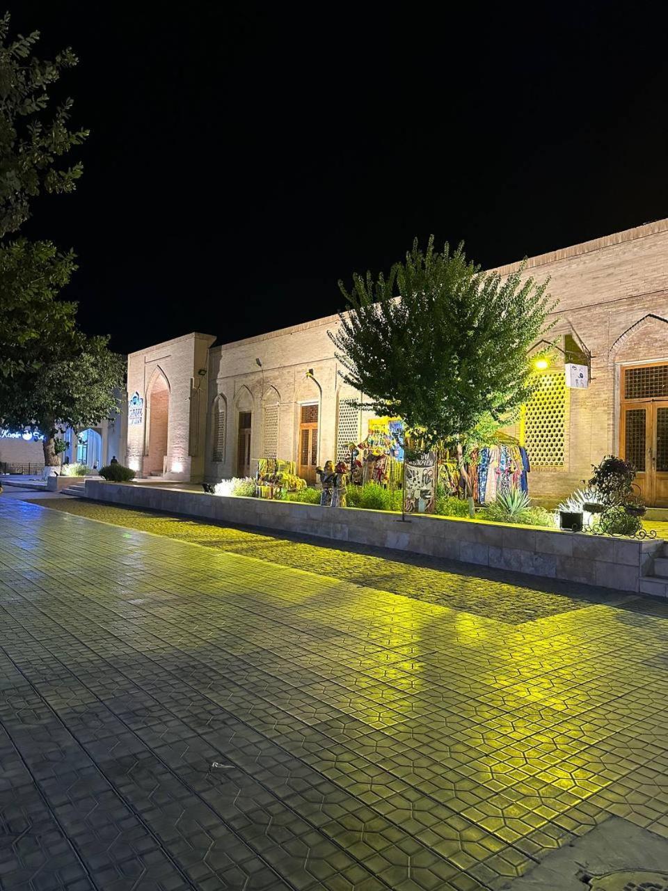 Munis Hotel Bukhara Exterior photo